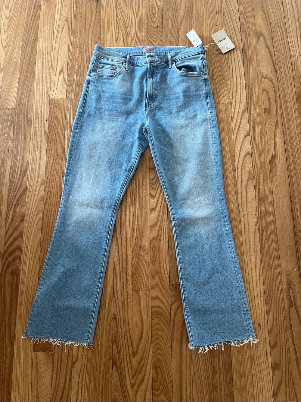 MOTHER size 32 THE INSIDER ANKLE FRAY, NWT.